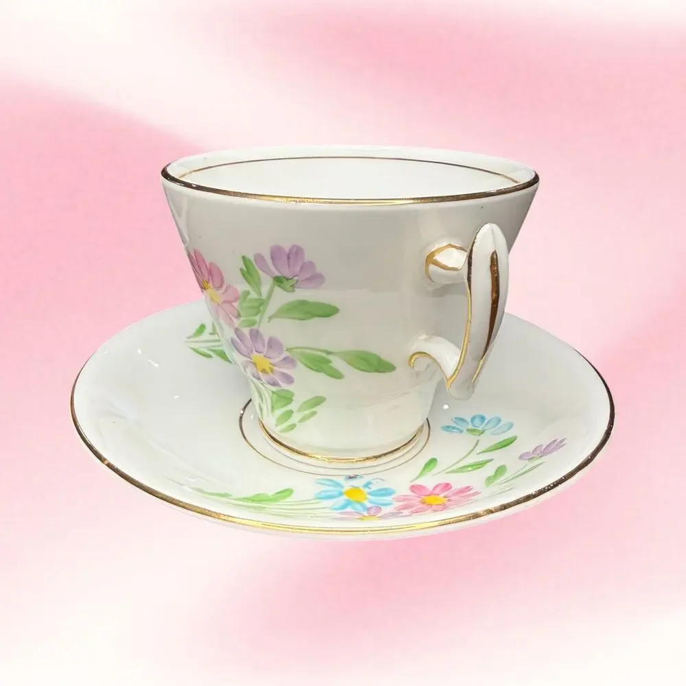 Vintage Phoenix Bone China Teacup Saucer Daisy Floral Gold Trim Cottagecore
